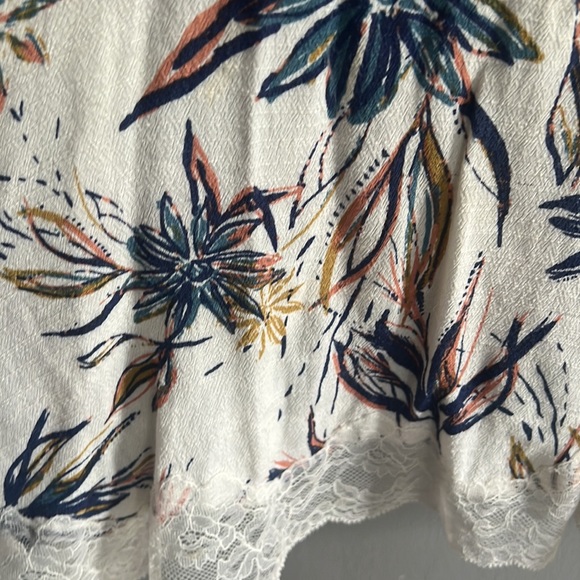 Free people, lace top - Picture 4 of 5